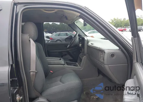 2004 Chevrolet Avalanche 1500 из США, поврежденный, VIN 3GNEK12T64G192143